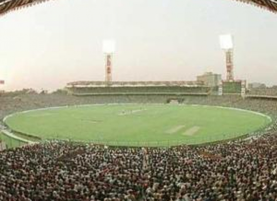 IPL: IIM Calcutta and Kolkata Police joined hands to solve the transport issues of the cricket fans at Eden Gardens