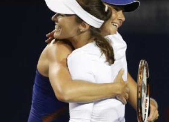 Martina Hingis returned with a bang by winning Southern California Open