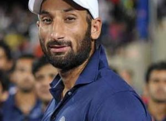 Sardar Singh is hospitalized before Asia Cup tour due to fever & throat infection