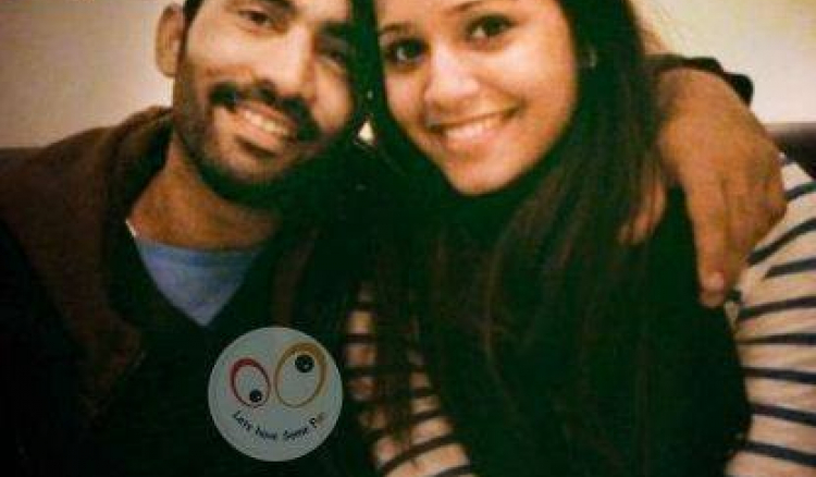 Indian Cricketer Dinesh Karthik engaged to squash player Dipika Pallikal