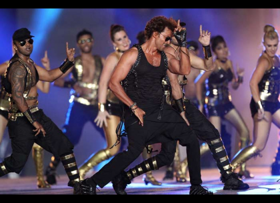 Hrithik charms Kolkata at IPL-8 opening