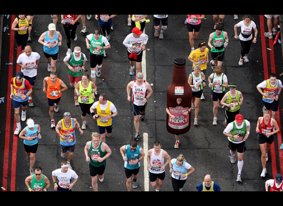 Record numbers to run 35th London Marathon