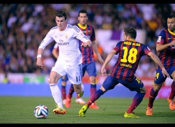 Real Madrid still chase Barcelona in La Liga