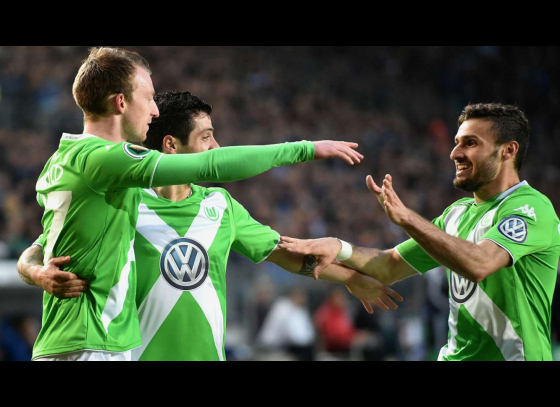 Wolfsburg crush Bielefeld 4-0, face Dortmund in final