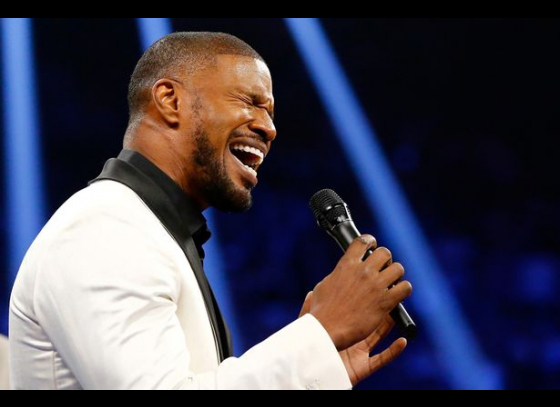 Foxx sang national anthem at Mayweather-Pacquaio fight