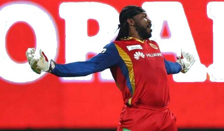 IPL: Gayle slams ton, RCB pile up 226