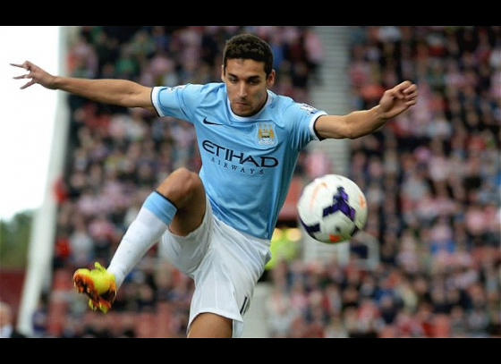 Midfielder Navas calls on City to improve away performance