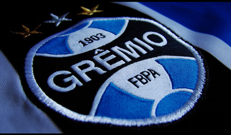 Gremio's Bolanos to miss Libertadores group phase